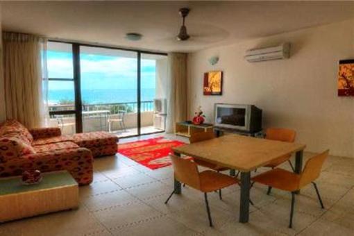 фото отеля President Holiday Apartments