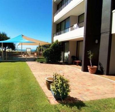 фото отеля President Holiday Apartments