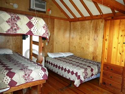 фото отеля Miller's World Glades Haven Cozy Cabins Everglades