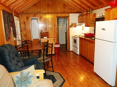 фото отеля Miller's World Glades Haven Cozy Cabins Everglades