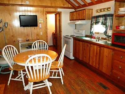 фото отеля Miller's World Glades Haven Cozy Cabins Everglades