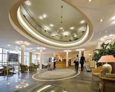 фото отеля Steigenberger Hotel Treudelberg Hamburg