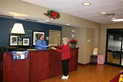 фото отеля Hampton Inn Morehead