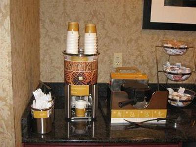 фото отеля Hampton Inn Morehead