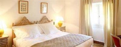 фото отеля La Bastide de Moustiers