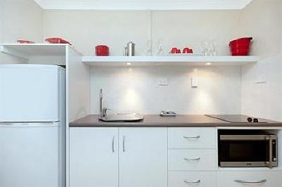 фото отеля By the Sea Apartments Port Douglas