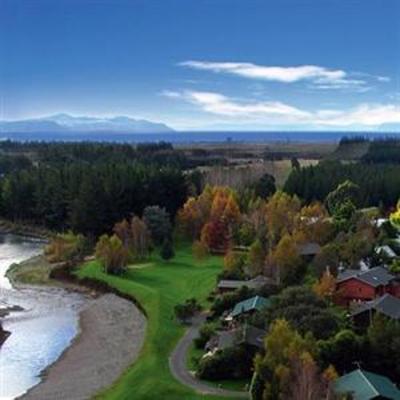 фото отеля Tongariro Lodge