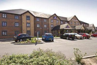 фото отеля Premier Inn Kingswinford Dudley