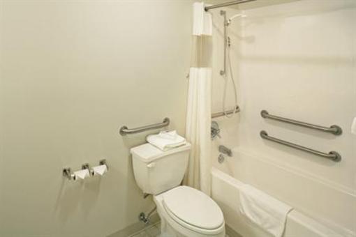 фото отеля Americas Best Value Inn Shelbina