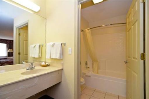 фото отеля BEST WESTERN Snyder Inn