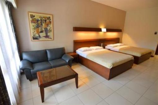фото отеля Pantai Indah Resort Hotel Timur