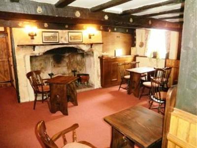 фото отеля The Little Thatch Hotel Gloucester
