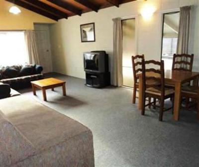 фото отеля Ruapehu Mountain Motel and Lodge