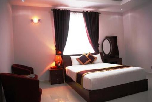 фото отеля Rum Vang II Hotel