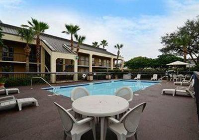 фото отеля Quality Inn Of Orange Park