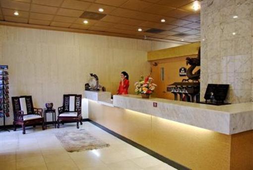 фото отеля BEST WESTERN Dragon Gate Inn