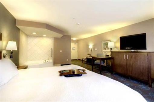 фото отеля Hampton Inn & Suites Grafton