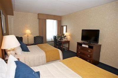 фото отеля Monte Carlo Inn Airport Suites