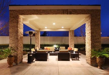 фото отеля Courtyard by Marriott Sacramento - Folsom