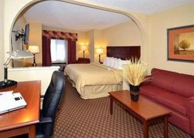 фото отеля Comfort Suites near Fort Sam / Lackland