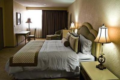 фото отеля Pueblo Amigo Hotel Tijuana