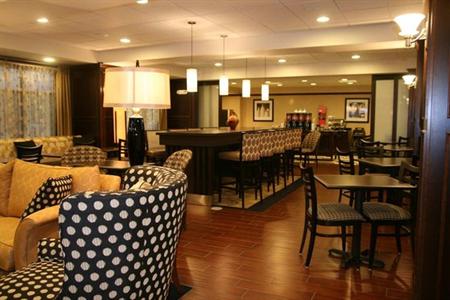 фото отеля Hampton Inn Meadville