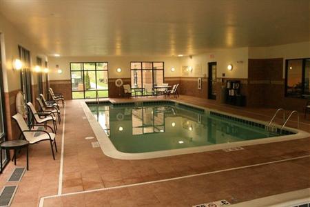 фото отеля Hampton Inn Meadville