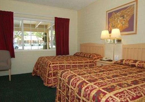 фото отеля Rodeway Inn Yreka