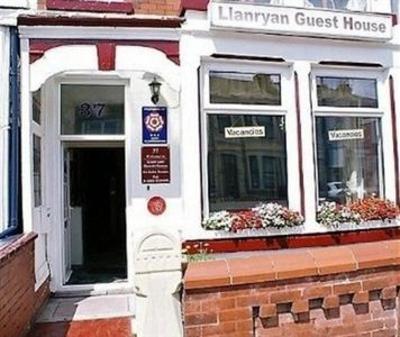 фото отеля Llanryan Guest House