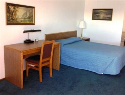 фото отеля Fairdeal Inn