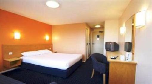 фото отеля Travelodge Hotel Nuneaton