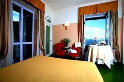 фото отеля Hotel Scapolatiello