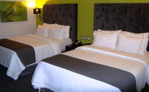 фото отеля Holiday Inn Express Toluca Galerias Metepec