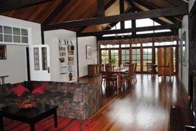 фото отеля Woolshed Hill Estate Pokolbin