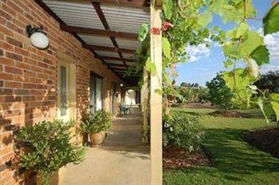 фото отеля Woolshed Hill Estate Pokolbin