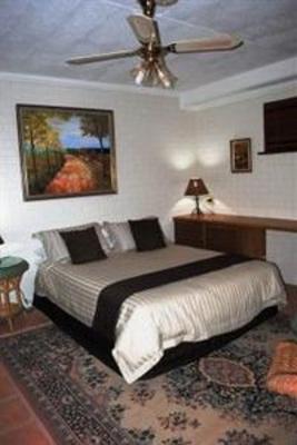 фото отеля Woolshed Hill Estate Pokolbin