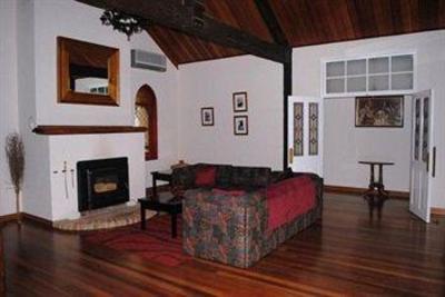фото отеля Woolshed Hill Estate Pokolbin