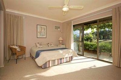 фото отеля Woolshed Hill Estate Pokolbin