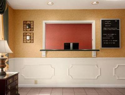 фото отеля Baymont Inn & Suites Meridian