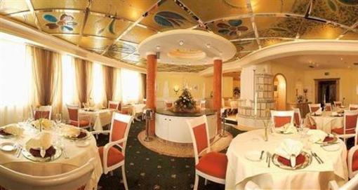 фото отеля Wellnesshotel And Residenz Vier Jahreszeiten Maurach