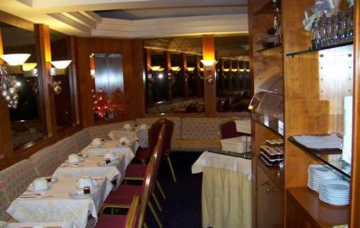 фото отеля Hotel Royal Elysees