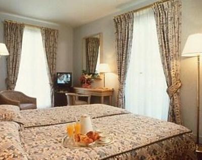 фото отеля Mercure Paris Gare Du Nord La Fayette