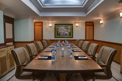 фото отеля The Atria Hotel Bangalore