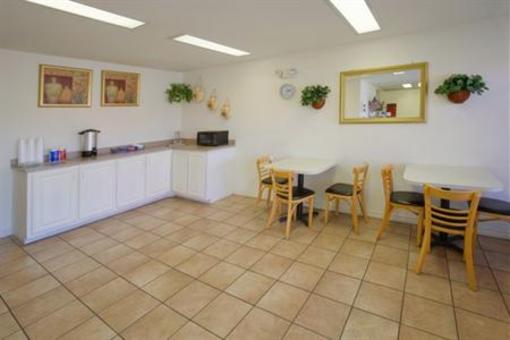 фото отеля Americas Best Value Inn - Medical Center