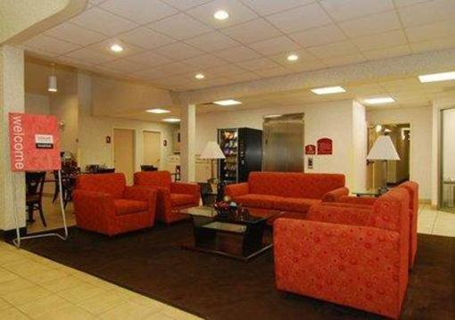 фото отеля Comfort Suites - Columbus Clara St