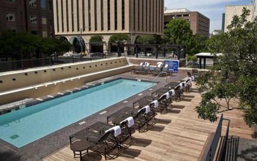фото отеля Doubletree Guest Suites Austin