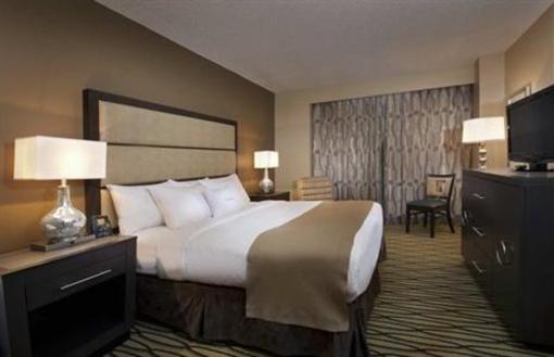 фото отеля Doubletree Guest Suites Austin