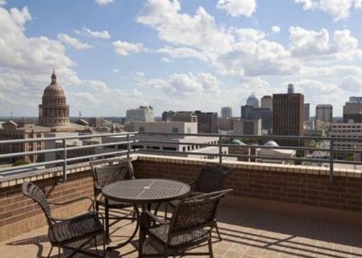 фото отеля Doubletree Guest Suites Austin