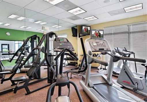 фото отеля SpringHill Suites Detroit Southfield