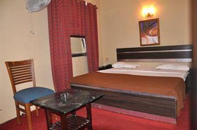 фото отеля Hotel Metro Tower New Delhi